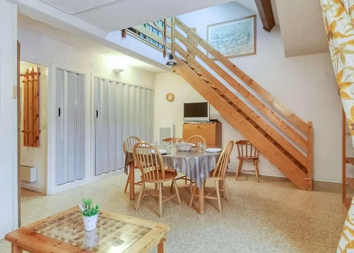 Duplex Pour 6 Pers Avec Balcon, Parking Et Face Telecabine A Cauterets - Fr-1-401-200