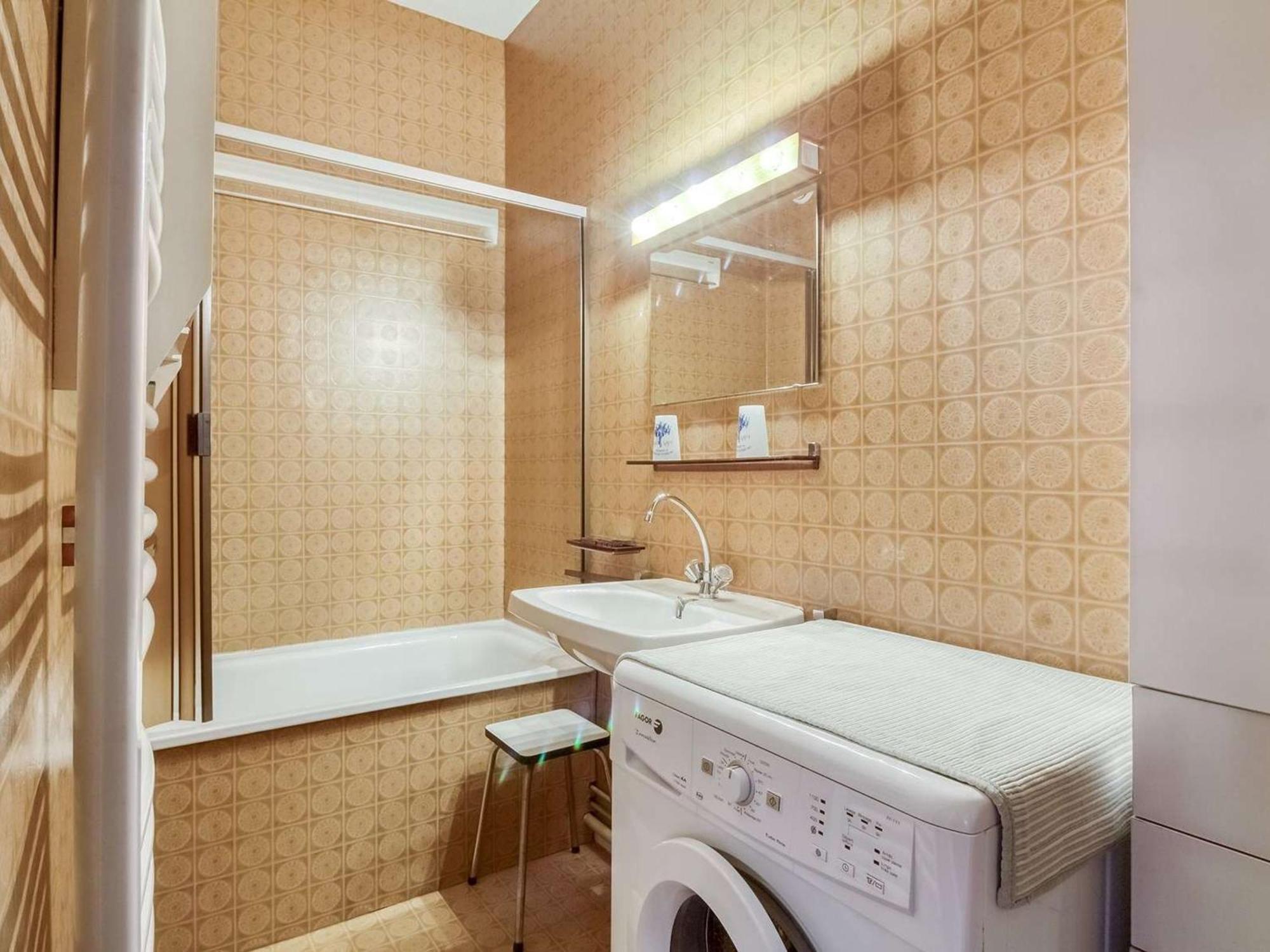Duplex Pour 6 Pers Avec Balcon, Parking Et Face Telecabine A - Fr-1-401-200 Apartment Cauterets